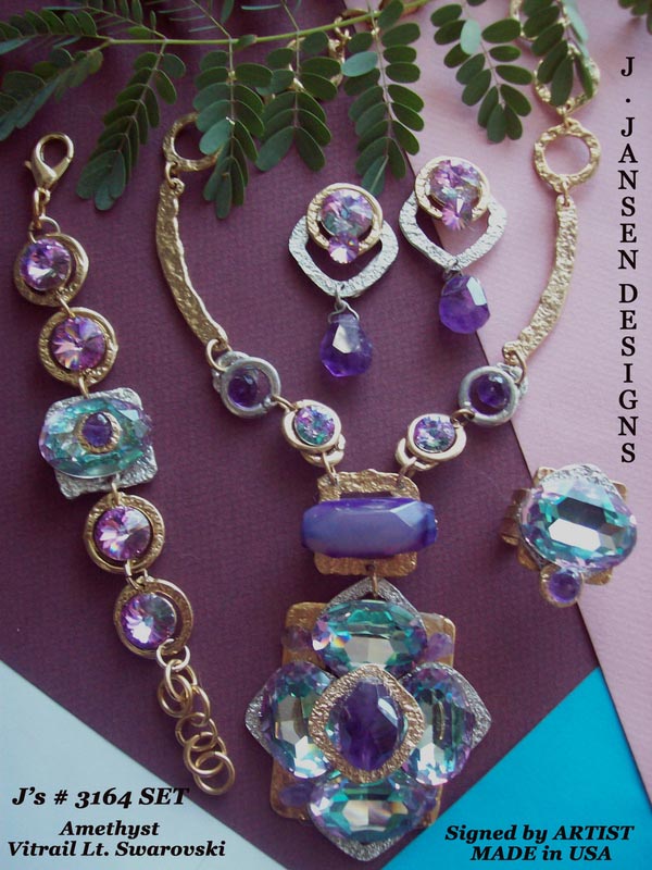 Couture 981 - Necklace