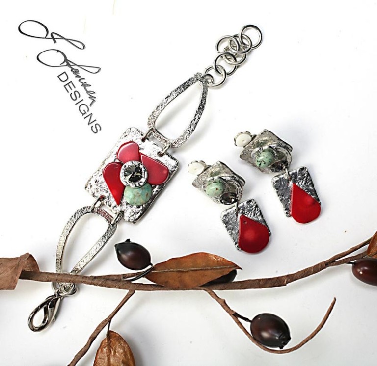 Earrings Bracelets & Rings 216 - Set