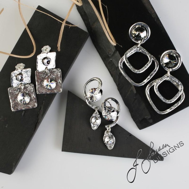 Earrings Bracelets & Rings 295 - Earrings - Middle