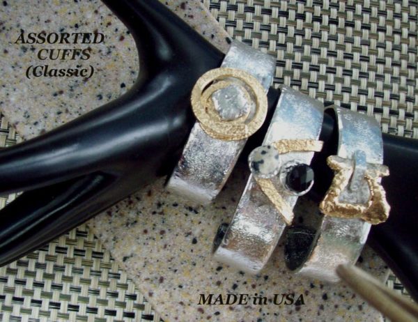 Cuff Bracelet 480 - Middle